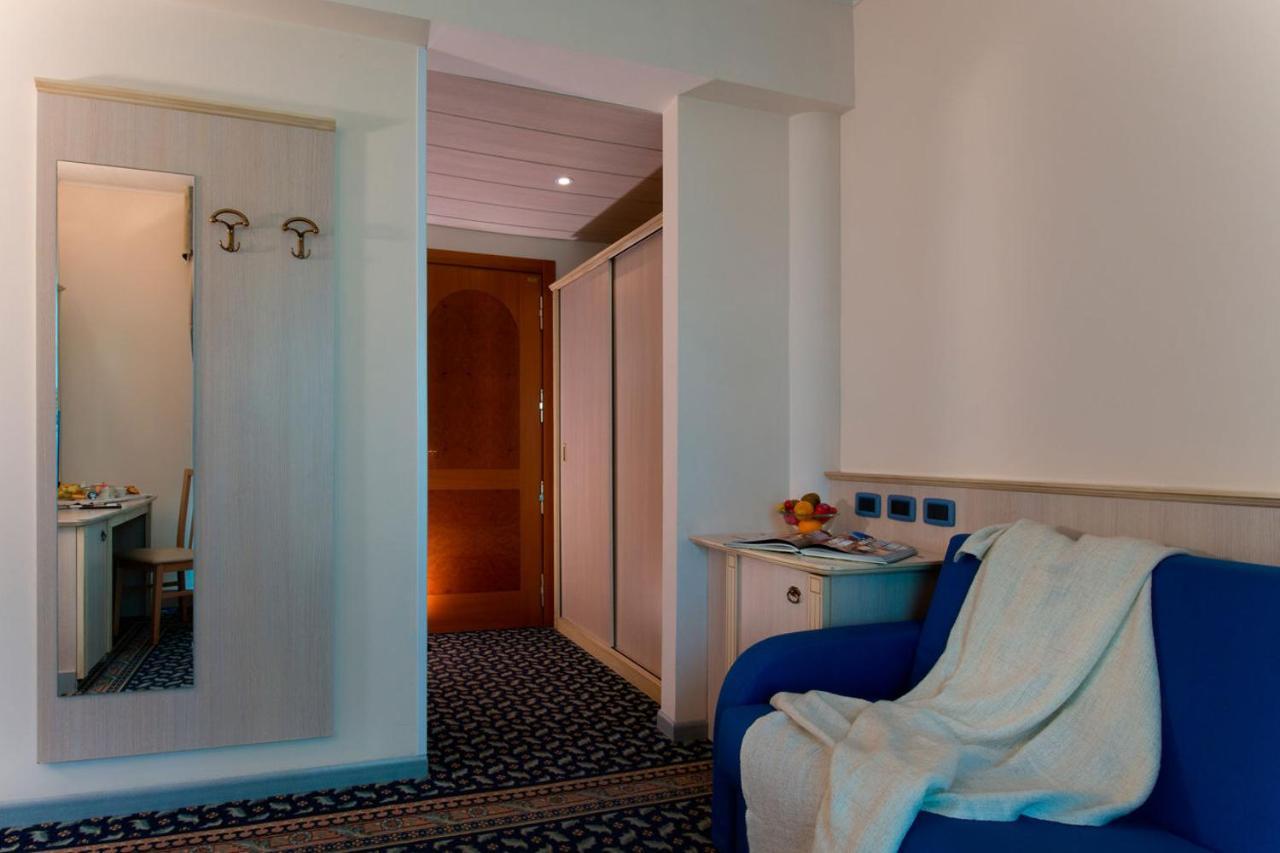 Hotel Villa Ducale Parma Eksteriør bilde