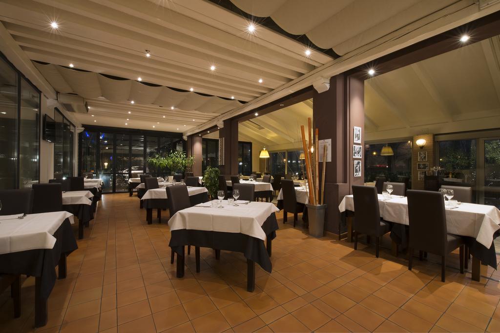 Hotel Villa Ducale Parma Eksteriør bilde