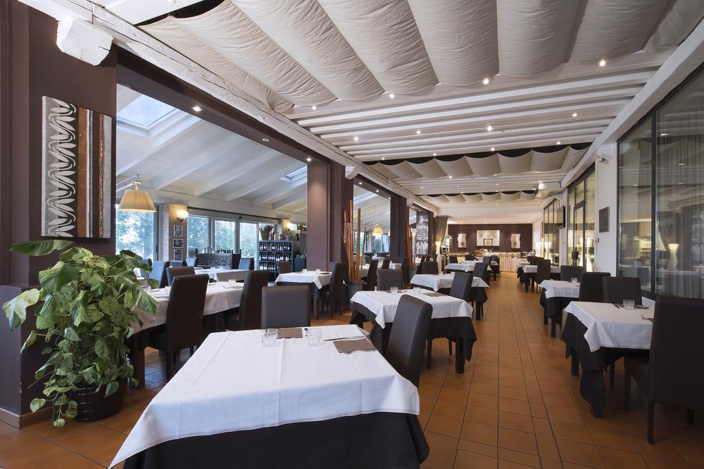 Hotel Villa Ducale Parma Eksteriør bilde