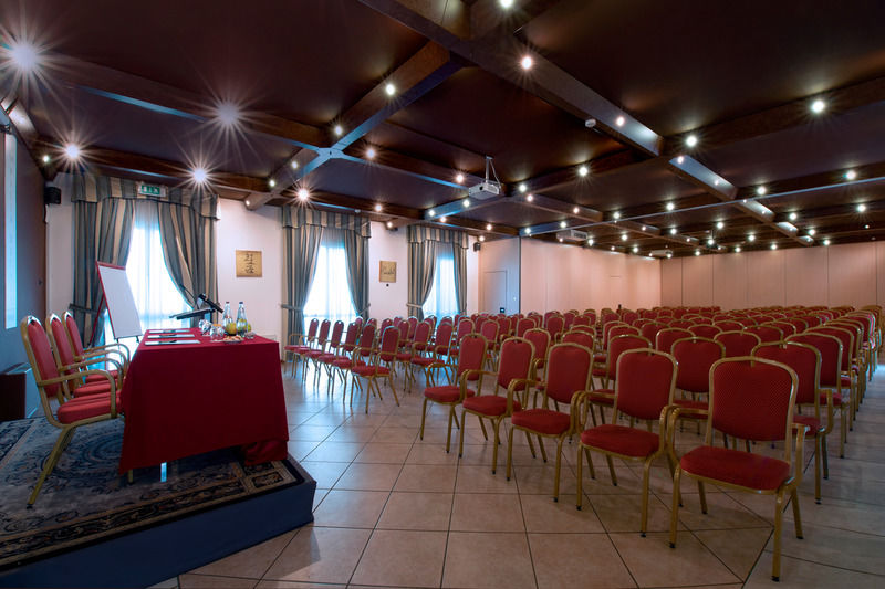Hotel Villa Ducale Parma Eksteriør bilde