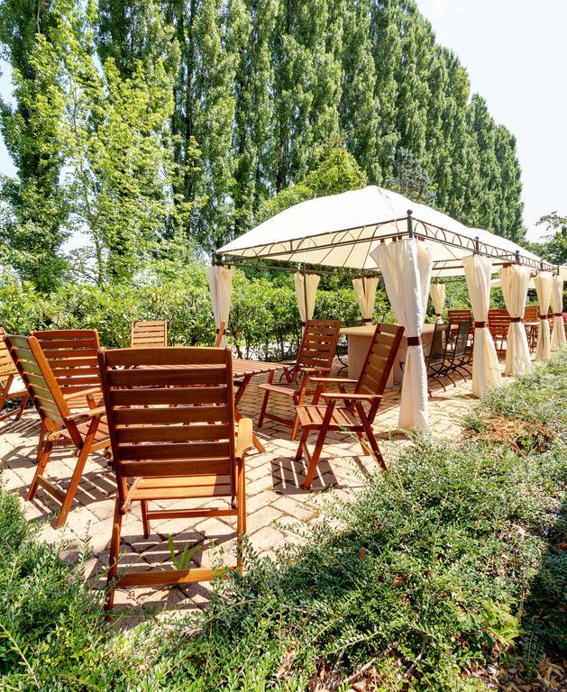 Hotel Villa Ducale Parma Eksteriør bilde